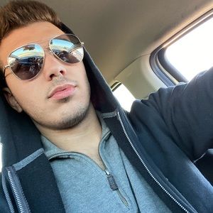 Meet your Posher, Chayse